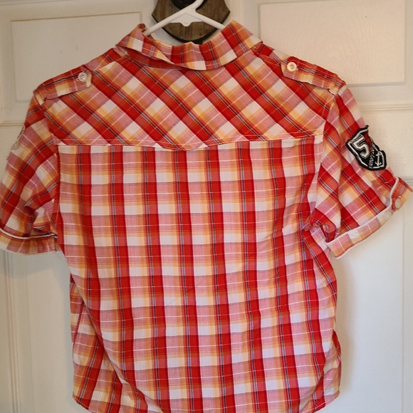 (1549) Swiss Cross Boys Casual Short Sleeve Shirt, Size: 14/16 Color: Red - Picture 6 of 10